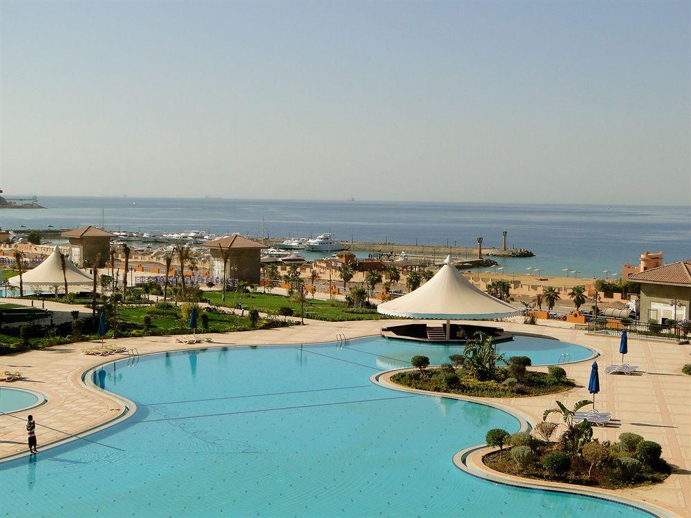 Porto Sokhna Pyramids Apartments Powered By Amer-Group Family Only Ain Sukhna Eksteriør bilde