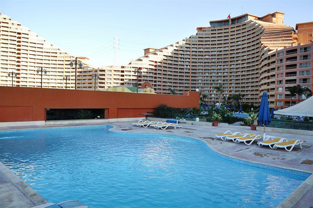 Porto Sokhna Pyramids Apartments Powered By Amer-Group Family Only Ain Sukhna Eksteriør bilde
