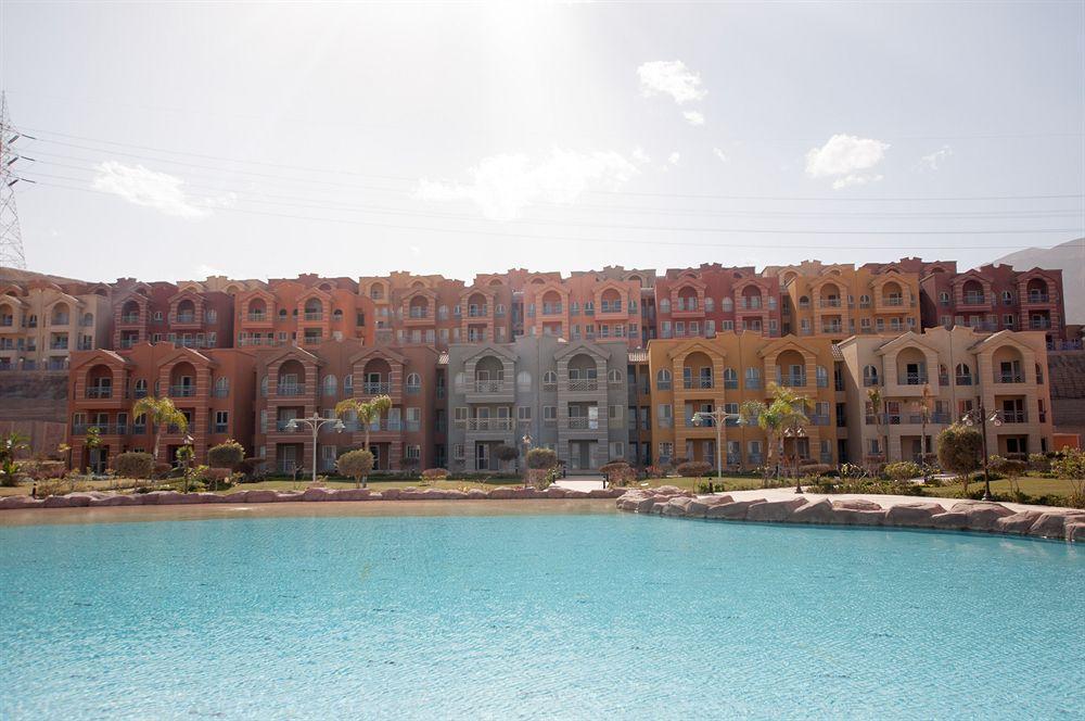 Porto Sokhna Pyramids Apartments Powered By Amer-Group Family Only Ain Sukhna Eksteriør bilde