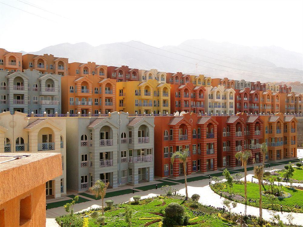 Porto Sokhna Pyramids Apartments Powered By Amer-Group Family Only Ain Sukhna Eksteriør bilde